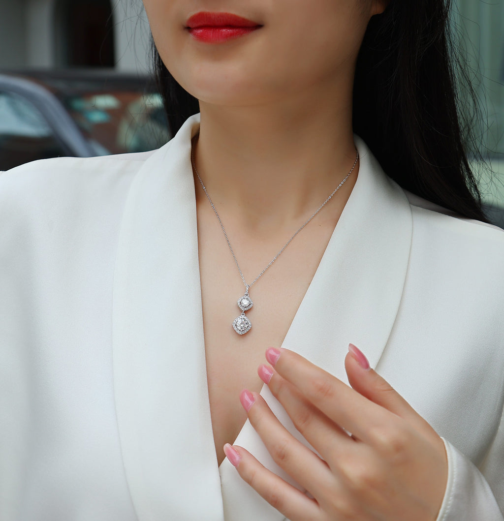 Snowy Wonderland - With 1-carat Moissanite S925 Sterling Silver And Platinum Plating
