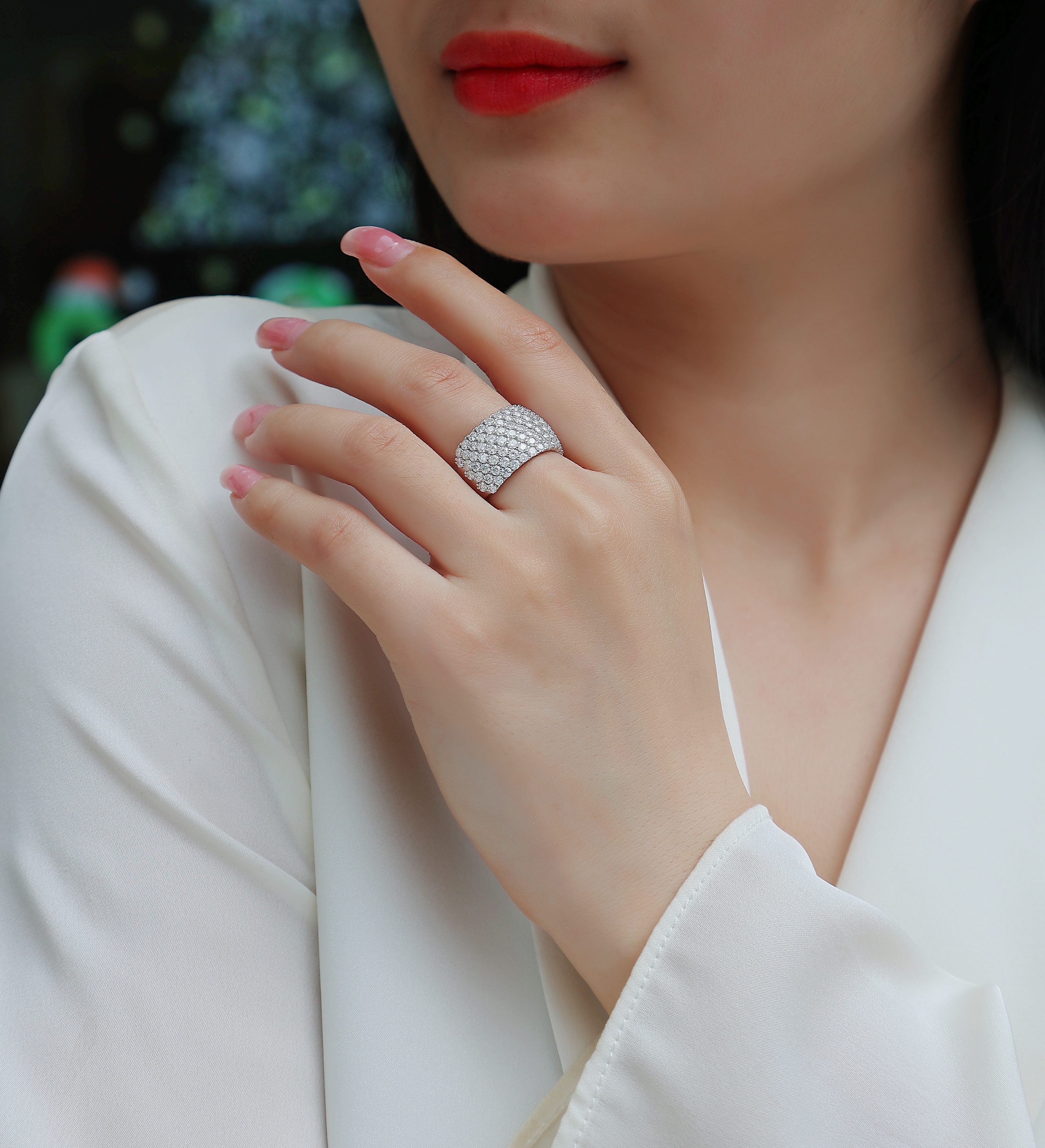 Dynamic And Dazzling -