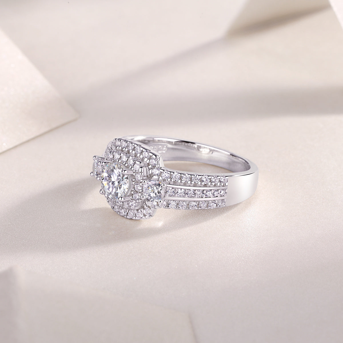 Afternoon In The Gobi - Half-carat Moissan Diamond S925 Sterling Silver And Platinum-plated Diamond