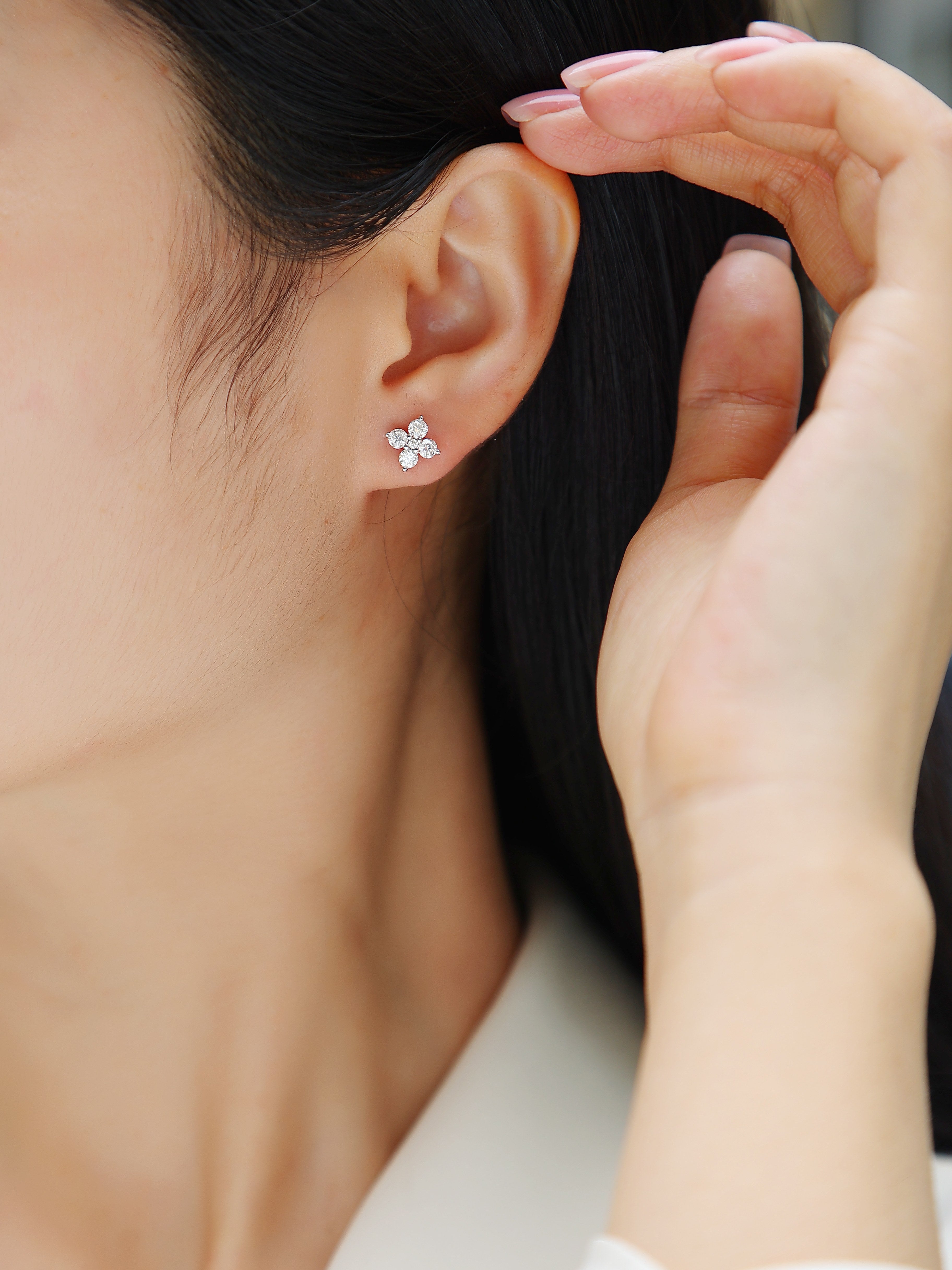 Sweetheart French Moissanite Stud Earrings – S925 Sterling Silver, Platinum Plated